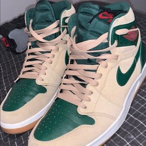 JORDAN 1’s SAND DUNE